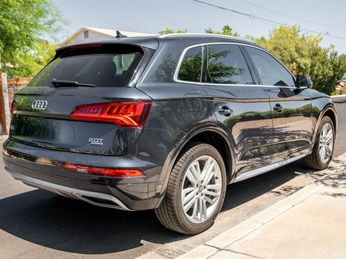 Used 2018 Audi Q5 2.0T Premium Plus w/ Premium Plus Package AWD/4WD image 5