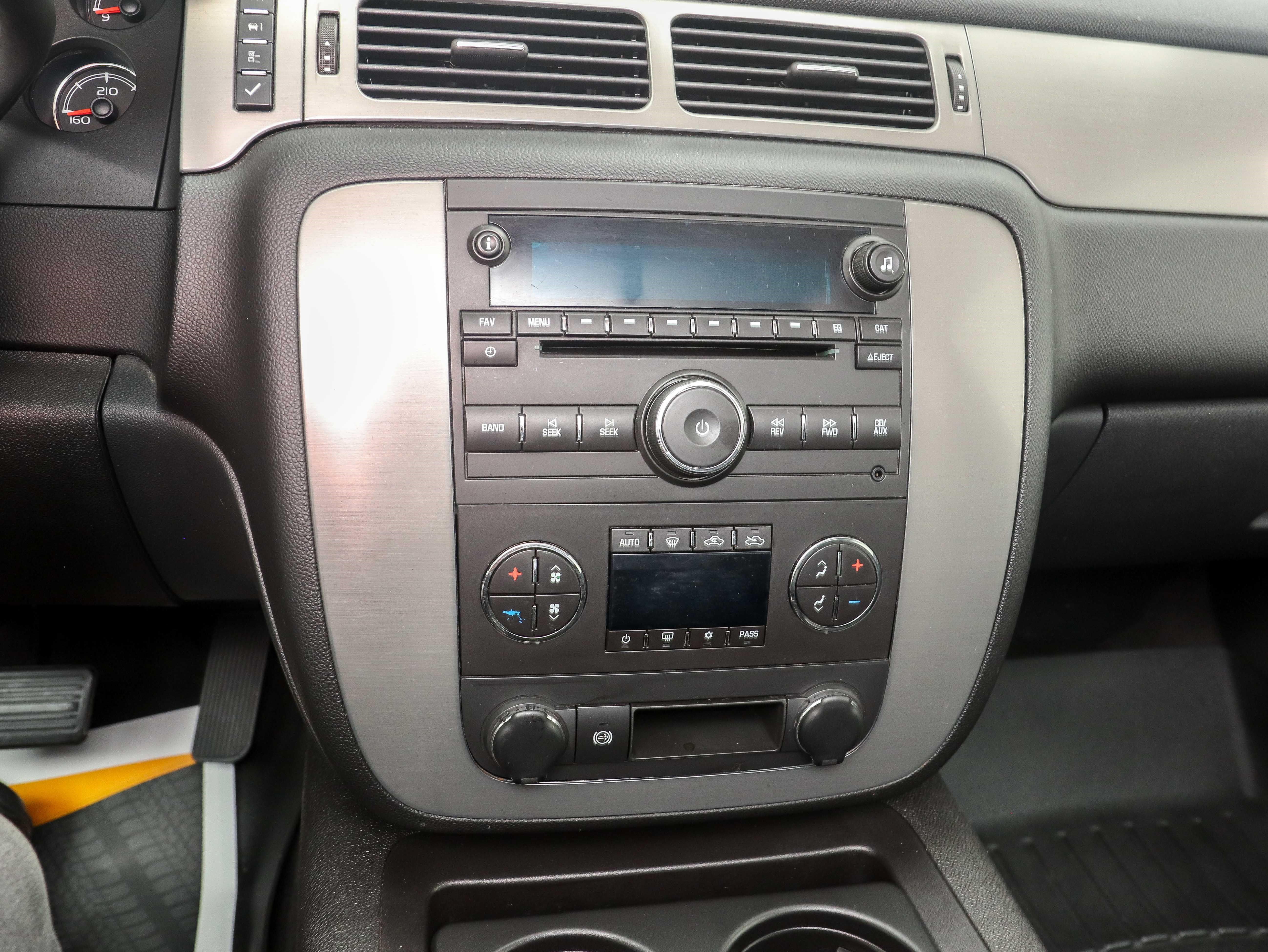 Used 2012 Chevrolet Silverado 3500 LTZ w/ Snow Plow Prep Package AWD/4WD image 17