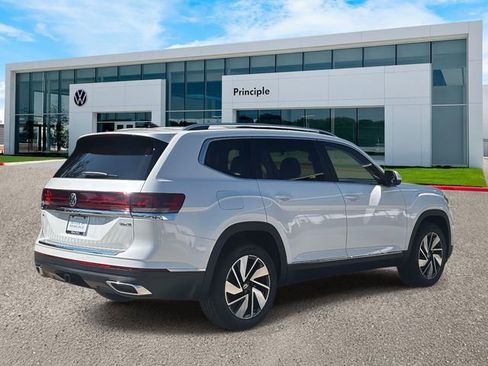 New 2026 Volkswagen Atlas SEL image 3