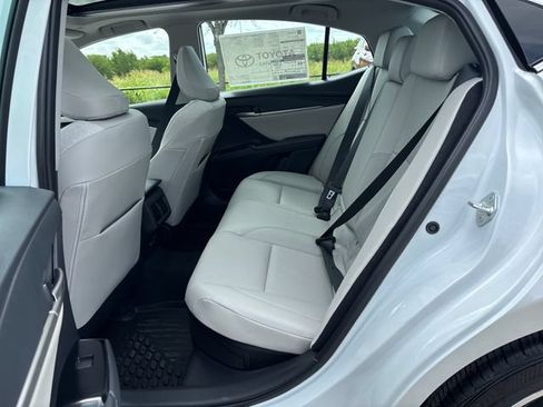 New 2026 Toyota Camry XLE FWD image 11