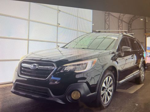 Used 2018 Subaru Outback 3.6R Touring w/ Protection Package #1 image 20