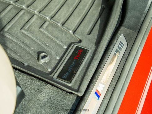 Used 2021 BMW X6 sDrive40i w/ Executive Package image 34