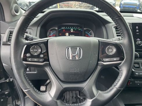 Used 2022 Honda Pilot Touring image 17