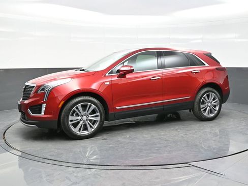 New 2025 Cadillac XT5 Premium Luxury w/ Technology Package image 3