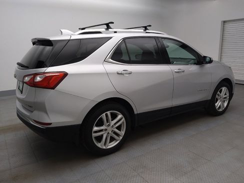 Used 2018 Chevrolet Equinox Premier image 10