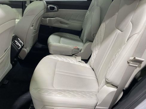 Used 2022 Kia Sorento SX FWD image 10