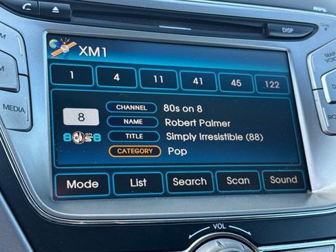 Used 2013 Hyundai Elantra Limited w/ Technology Pkg image 19