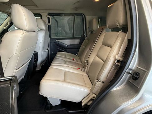 Used 2008 Ford Explorer XLT AWD/4WD image 14
