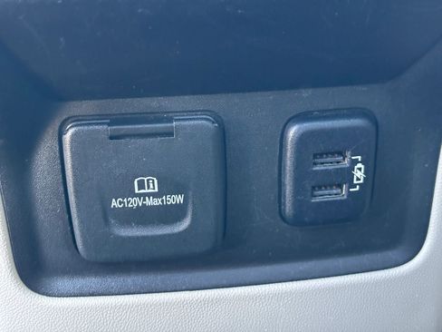 Used 2017 GMC Acadia Denali w/ Technology Package image 36