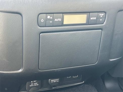 Used 2024 Nissan Armada SL w/ Cargo Package image 23