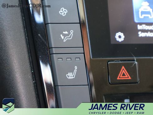 Used 2023 INFINITI QX50 Luxe image 38