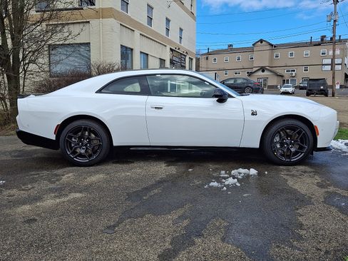 New 2026 Dodge Charger Scat Pack image 7