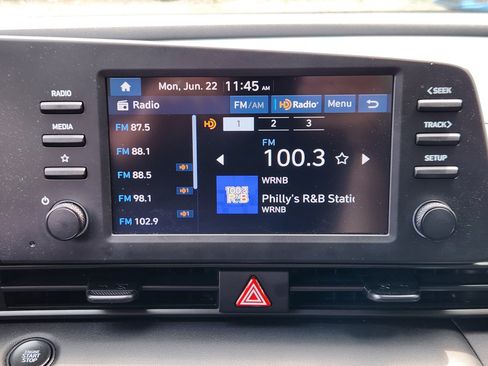 Certified 2025 Hyundai Elantra Sport FWD image 11