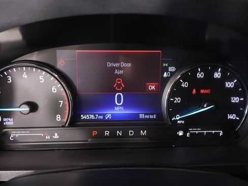 Used 2020 Ford Explorer XLT w/ Equipment Group 202A RWD image 4
