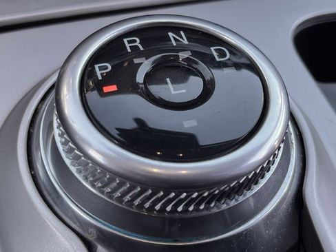 Used 2022 Ford Explorer XLT w/ Equipment Group 202A image 21