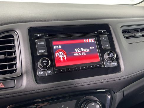 Used 2022 Honda HR-V LX image 23