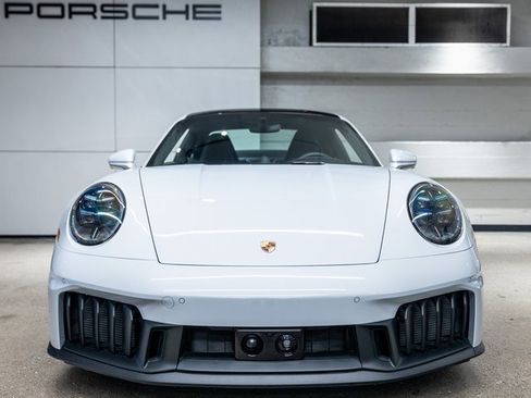 Used 2025 Porsche 911 Carrera 4 GTS image 10