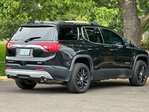Used 2018 GMC Acadia SLT AWD/4WD image 2