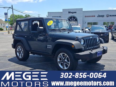 Used 2017 Jeep Wrangler Sport w/ Quick Order Package 24S AWD/4WD image 1