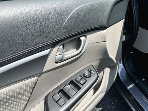 Used 2014 Honda Civic EX image 15