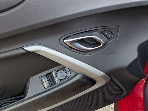 Used 2023 Chevrolet Camaro LT image 11