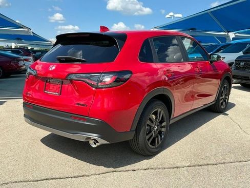 New 2026 Honda HR-V Sport image 3