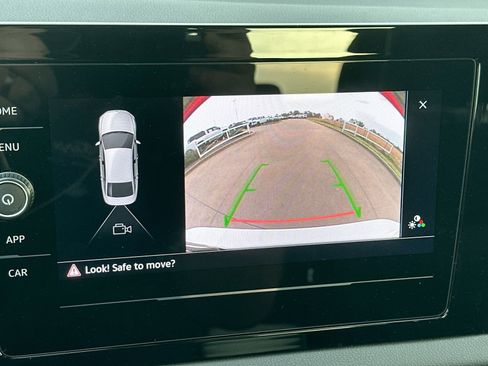 Used 2025 Volkswagen Jetta S image 17