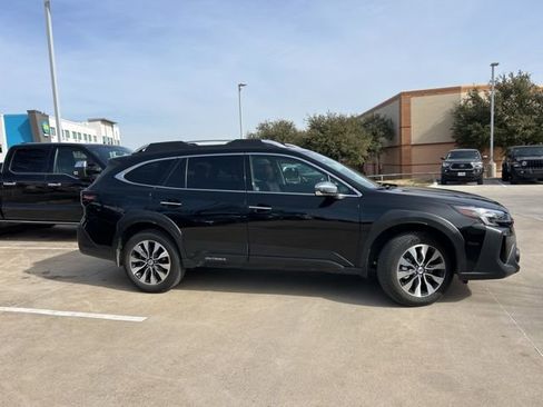 Used 2024 Subaru Outback Touring XT image 2