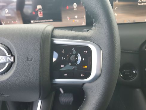 New 2025 Nissan Armada SL w/ Captain's Chari Seat Package image 22