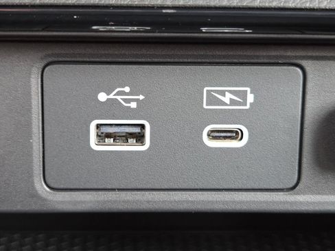 Certified 2024 Honda CR-V EX image 7