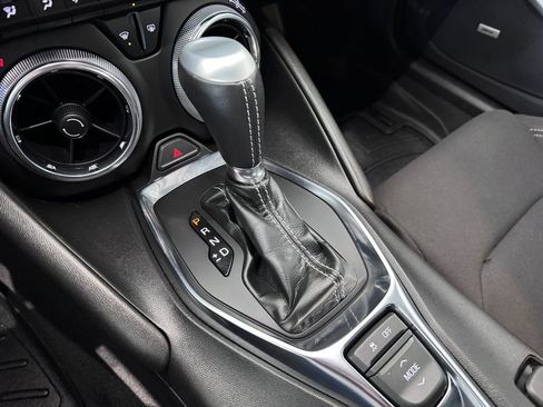 Certified 2023 Chevrolet Camaro LT w/ Technology Package image 18