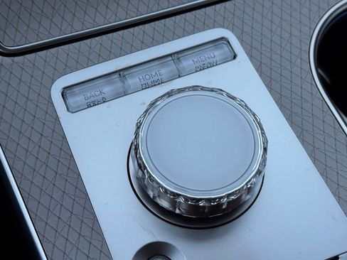 New 2026 Genesis GV80 2.5T Advanced image 39