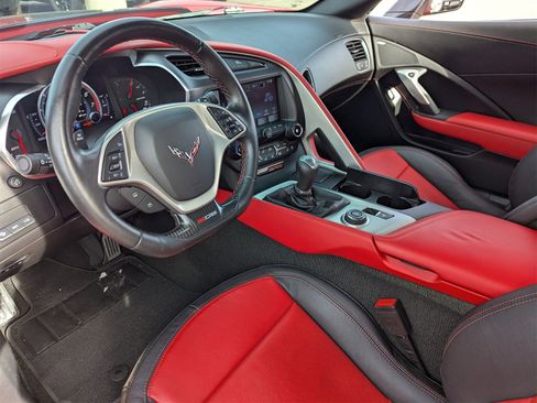 Used 2016 Chevrolet Corvette Z06 w/ 2LZ Preferred Equipment Group image 13