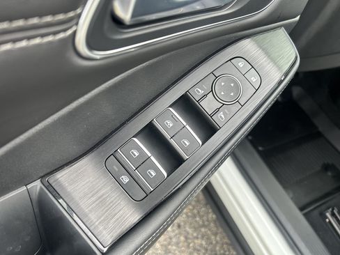 Certified 2023 Nissan Rogue Platinum AWD/4WD image 20