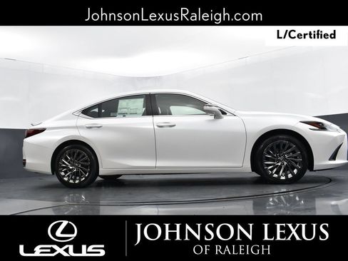 Certified 2025 Lexus ES 300h Ultra Luxury FWD image 21