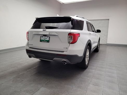 Used 2020 Ford Explorer Limited AWD/4WD image 7