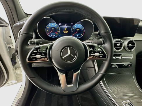 Used 2023 Mercedes-Benz GLC 300 4MATIC Coupe image 12