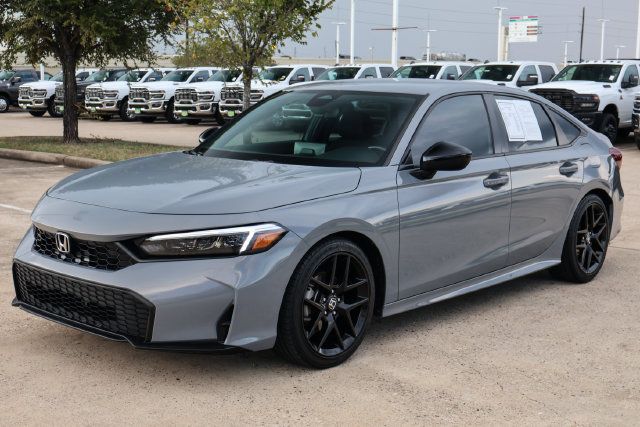Used 2025 Honda Civic Sport image 3