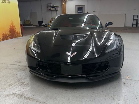 Used 2015 Chevrolet Corvette Z06 w/ 2LZ Preferred Equipment Group image 26