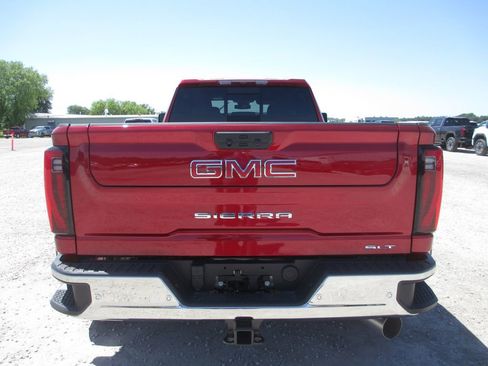 New 2026 GMC Sierra 3500 SLT w/ SLT Premium Package AWD/4WD image 6