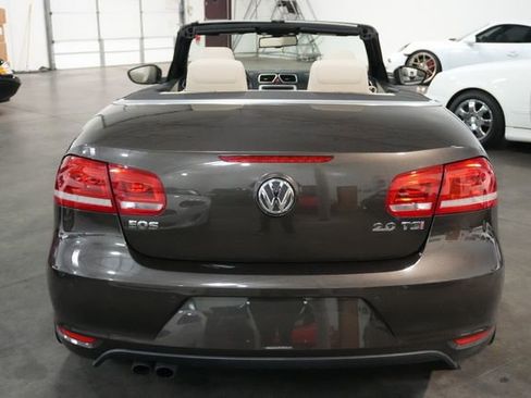 Used 2012 Volkswagen Eos Executive image 6
