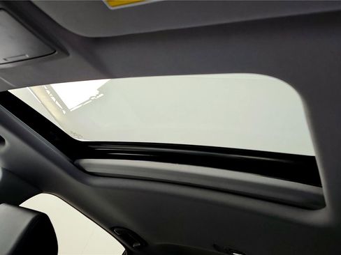 Used 2021 Honda CR-V EX-L image 26