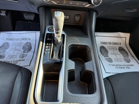 Used 2023 Nissan Sentra SV image 24