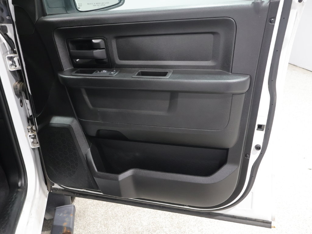 Used 2019 RAM 1500 Express AWD/4WD image 22