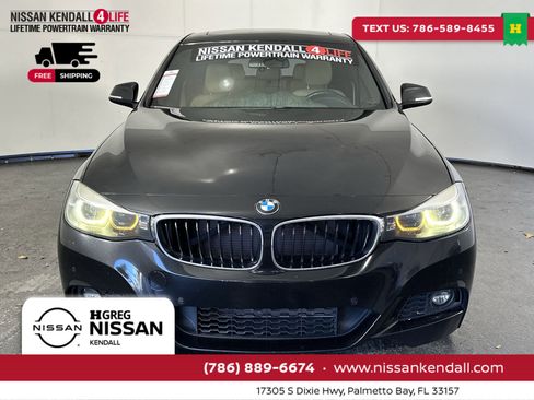 Used 2017 BMW 330i Gran Turismo xDrive image 4