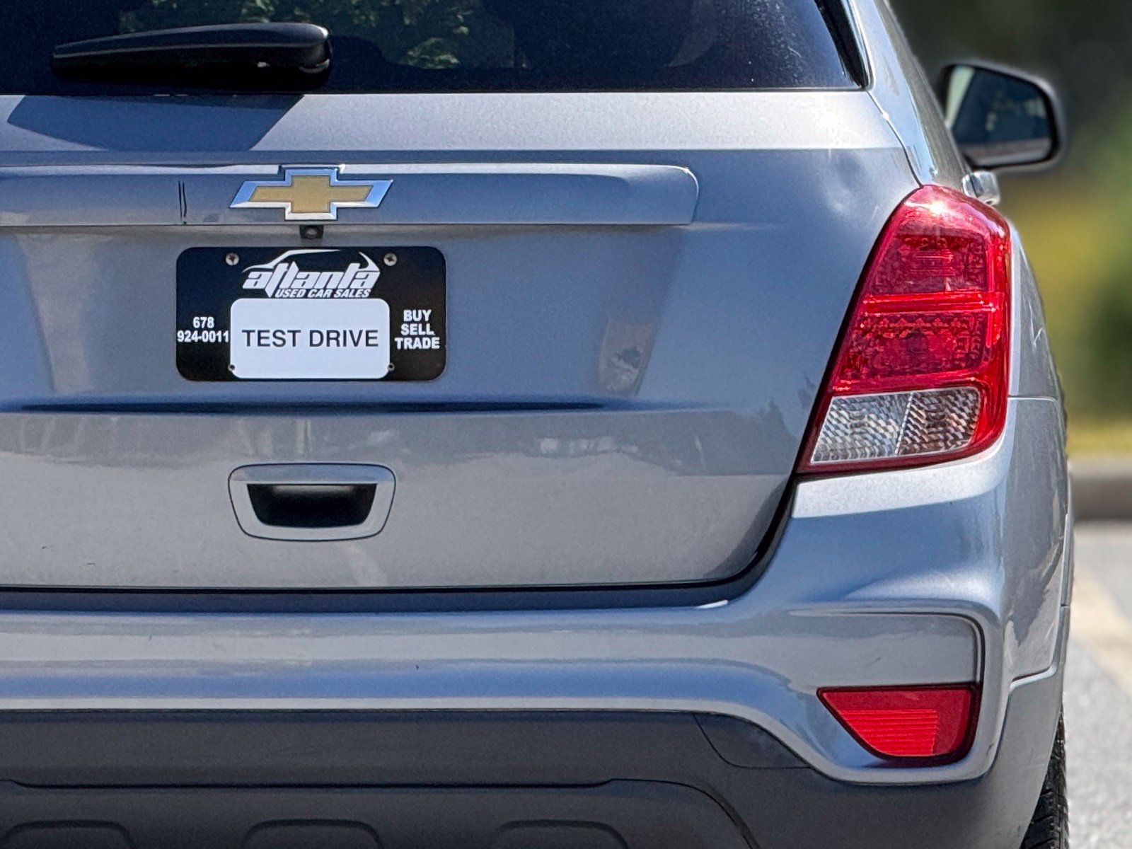 Used 2020 Chevrolet Trax LS w/ Tint and Cruise Package FWD image 17