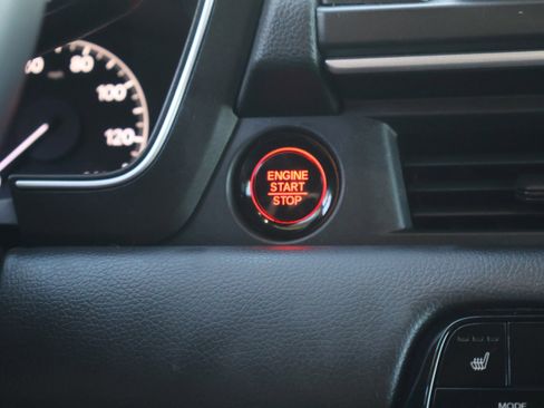 Used 2024 Honda Pilot EX-L image 30