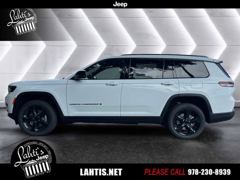 New 2025 Jeep Grand Cherokee L Altitude image 3