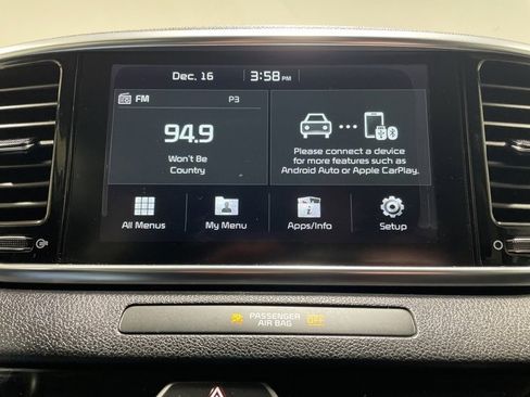 Used 2020 Kia Sportage EX image 29