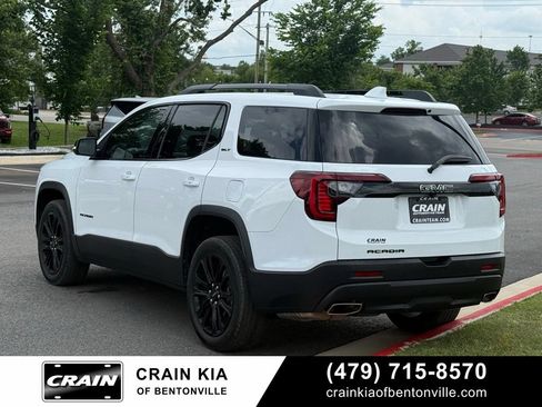 Used 2023 GMC Acadia SLT w/ Elevation Edition FWD image 5
